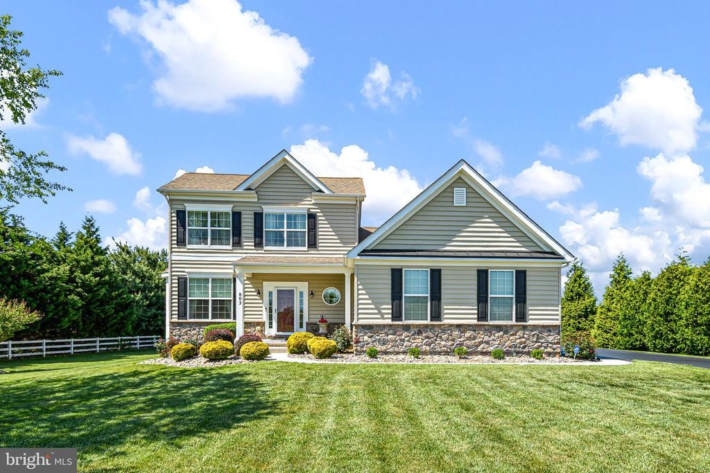 803 SYLVIA WAY, New Castle, DE 19720
