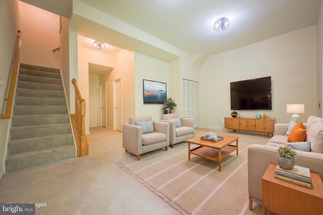 11582 TOLSON PL, Woodbridge, VA 22192