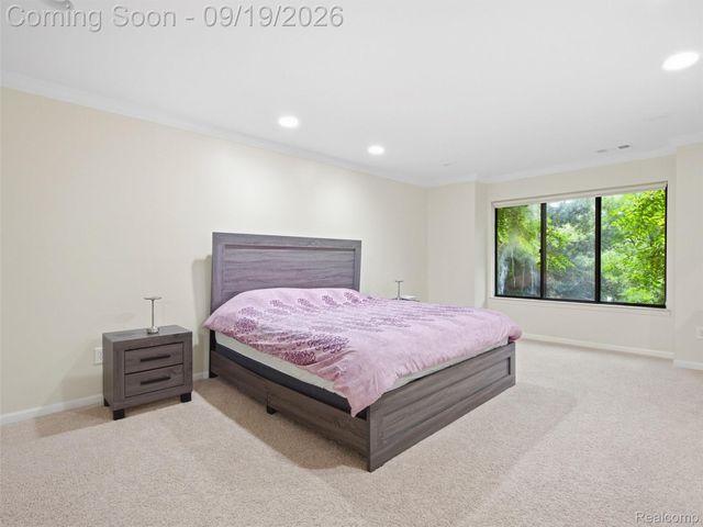 7351 Brynmawr Drive, West Bloomfield Charter Township, MI 48322