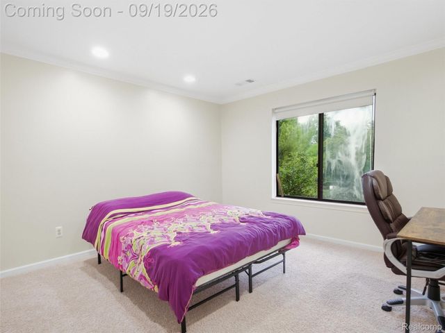 7351 Brynmawr Drive, West Bloomfield Charter Township, MI 48322