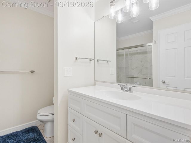 7351 Brynmawr Drive, West Bloomfield Charter Township, MI 48322