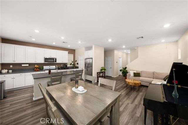 41948 Pedraza Street, Murrieta, CA 92562