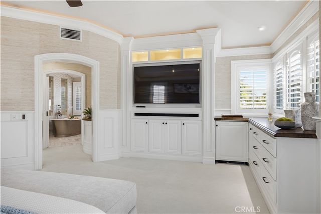 8 N Bayleaf, Irvine, CA 92620