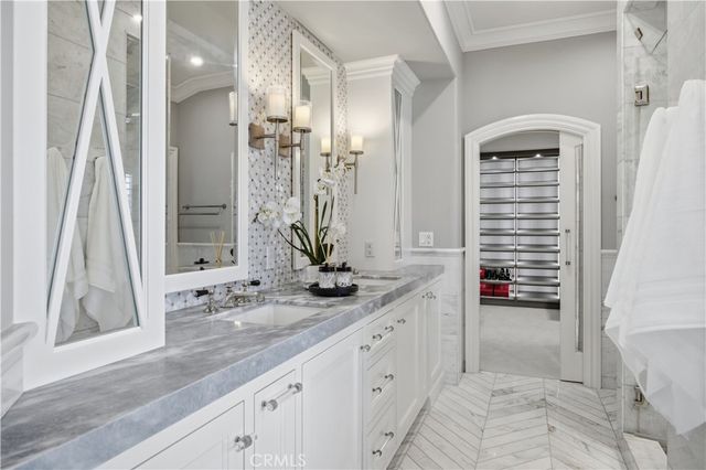 8 N Bayleaf, Irvine, CA 92620