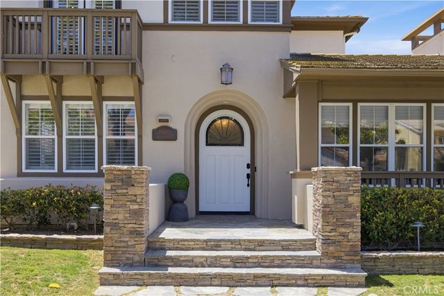 8 N Bayleaf, Irvine, CA 92620