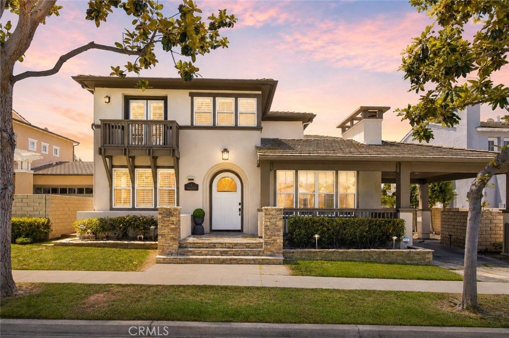 Image 3 of property listing at 8 N Bayleaf, Irvine, CA 92620