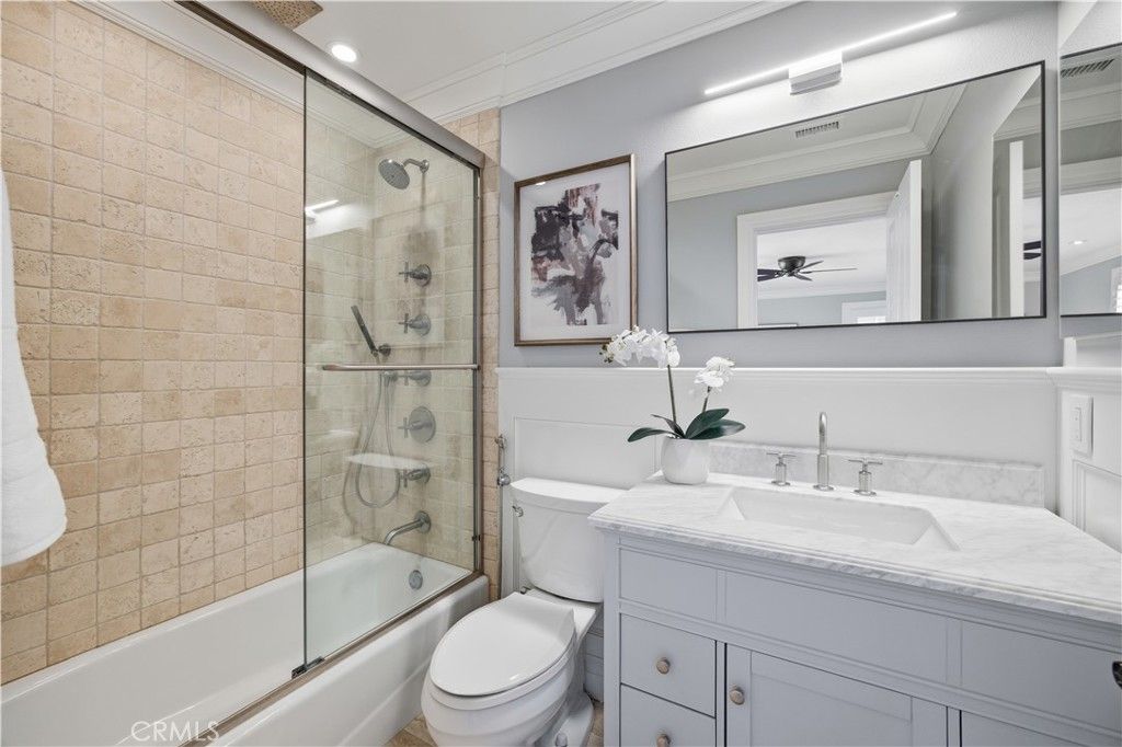 Image 49 of property listing at 8 N Bayleaf, Irvine, CA 92620