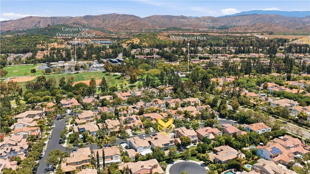 Image 64 of property listing at 8 N Bayleaf, Irvine, CA 92620