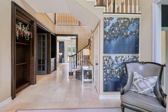 18 Woodmere Place, The Woodlands, TX 77381