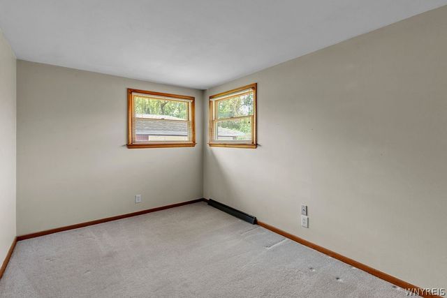 185 Siegfried Drive, Amherst, NY 14221