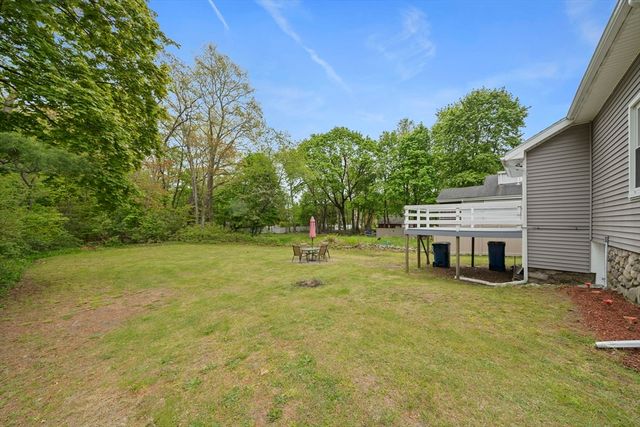 93 Cross St, Randolph, MA 02368