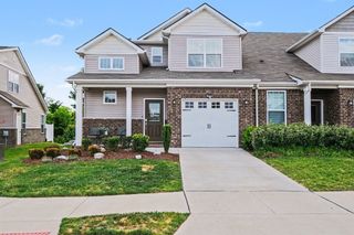 685 Birdie Dr, Spring Hill, TN 37174