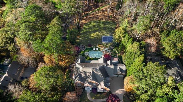 5250 London Drive, Atlanta, GA 30327