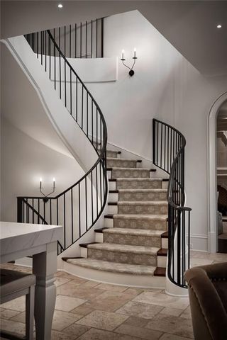 5250 London Drive, Atlanta, GA 30327