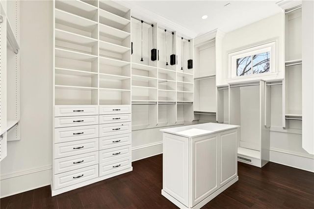 5250 London Drive, Atlanta, GA 30327