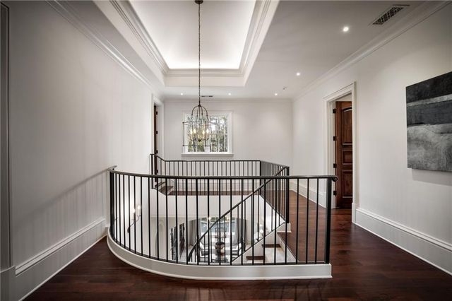 5250 London Drive, Atlanta, GA 30327