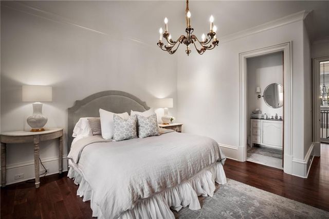 5250 London Drive, Atlanta, GA 30327