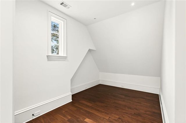 5250 London Drive, Atlanta, GA 30327