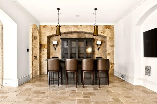 5250 London Drive, Atlanta, GA 30327