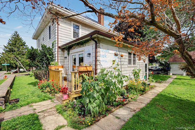 127 Highland Avenue, Verplanck, NY 10596