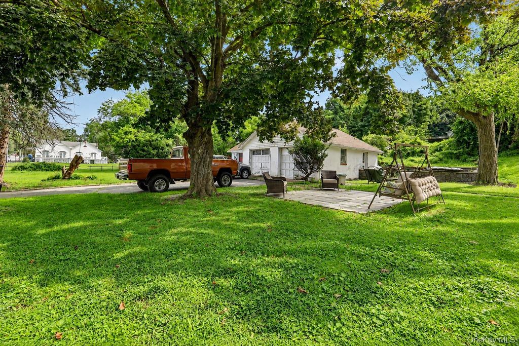 127 Highland Avenue, Verplanck, NY 10596 — photo 2