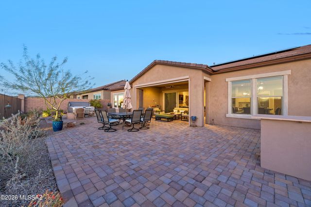 13683 N Hidden Springs Drive, Oro Valley, AZ 85755