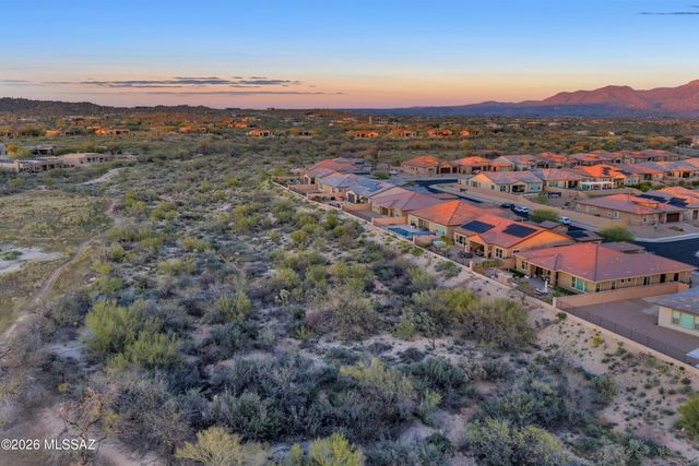 13683 N Hidden Springs Drive, Oro Valley, AZ 85755