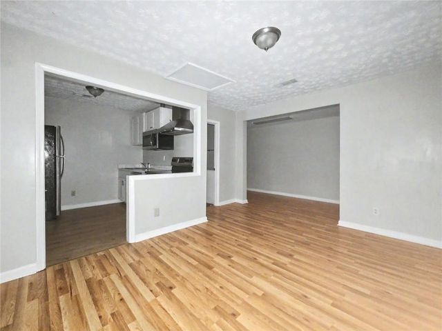 6339B Gaines Ferry Road, Flowery Branch, GA 30542