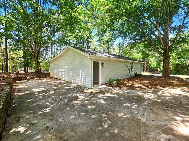 6339B Gaines Ferry Road, Flowery Branch, GA 30542