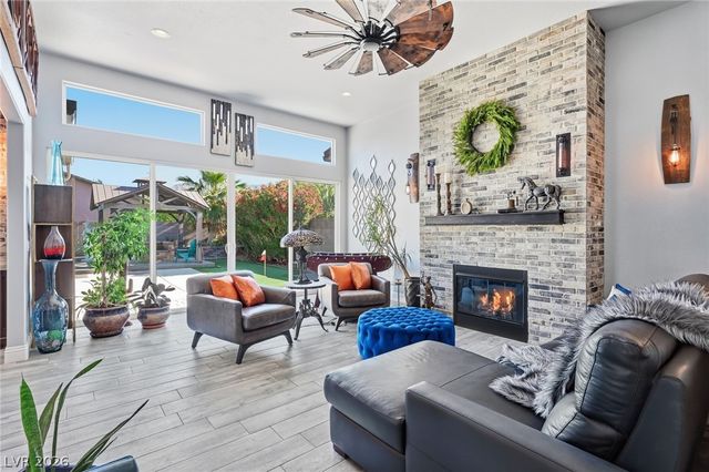 8713 Long Winter Court, Las Vegas, NV 89131