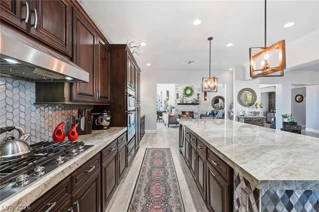 8713 Long Winter Court, Las Vegas, NV 89131