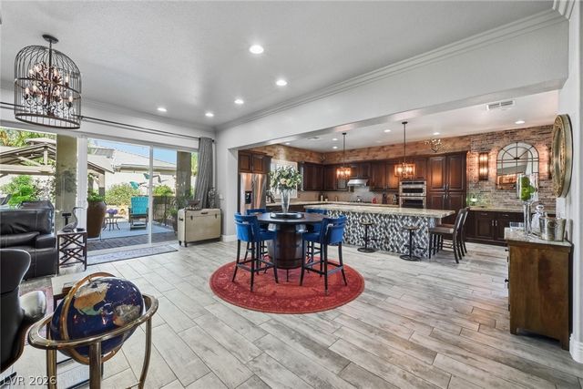 8713 Long Winter Court, Las Vegas, NV 89131