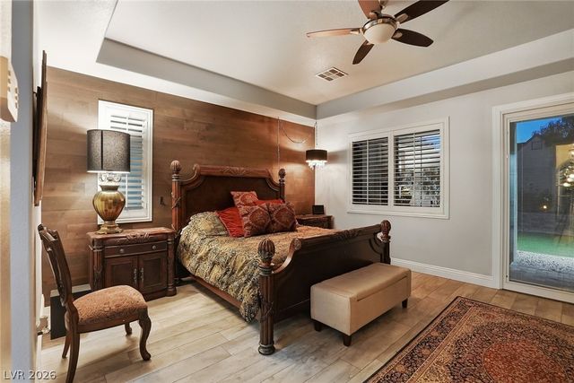 8713 Long Winter Court, Las Vegas, NV 89131