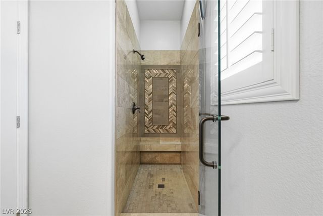 8713 Long Winter Court, Las Vegas, NV 89131