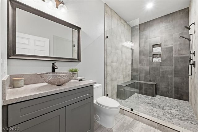 8713 Long Winter Court, Las Vegas, NV 89131