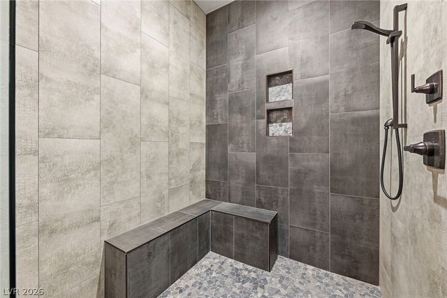 8713 Long Winter Court, Las Vegas, NV 89131