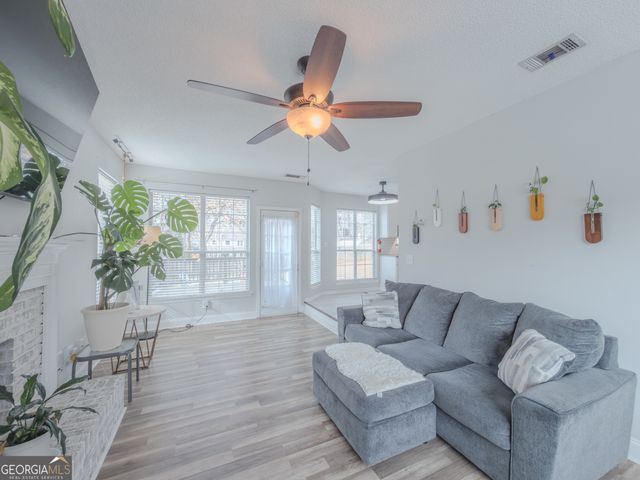 721 Fieldstream Way, Stockbridge, GA 30281