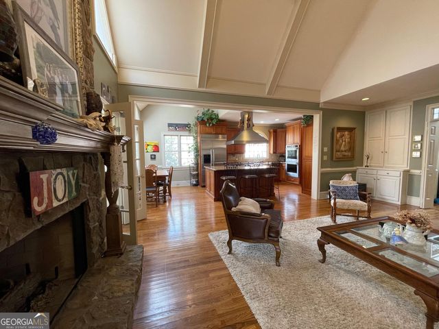 5338 Dunwoody Club Creek, Dunwoody, GA 30360