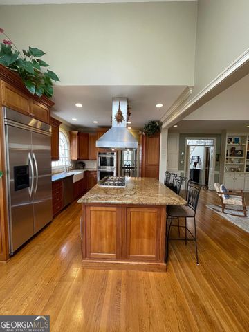 5338 Dunwoody Club Creek, Dunwoody, GA 30360