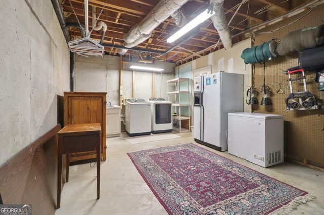 5338 Dunwoody Club Creek, Dunwoody, GA 30360