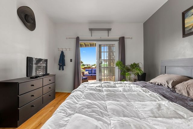 23 Chestnut St 3L, Chelsea, MA 02150