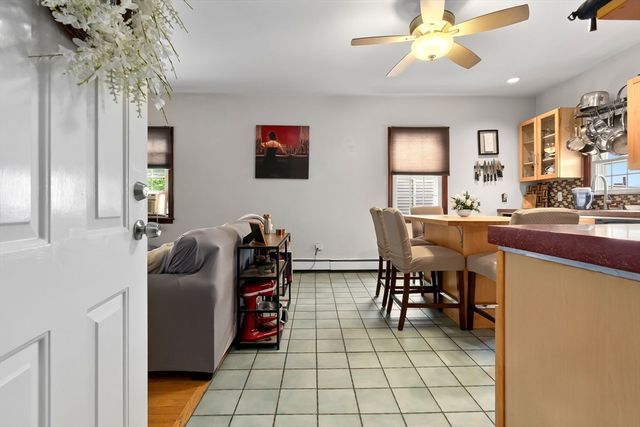 23 Chestnut St 3L, Chelsea, MA 02150