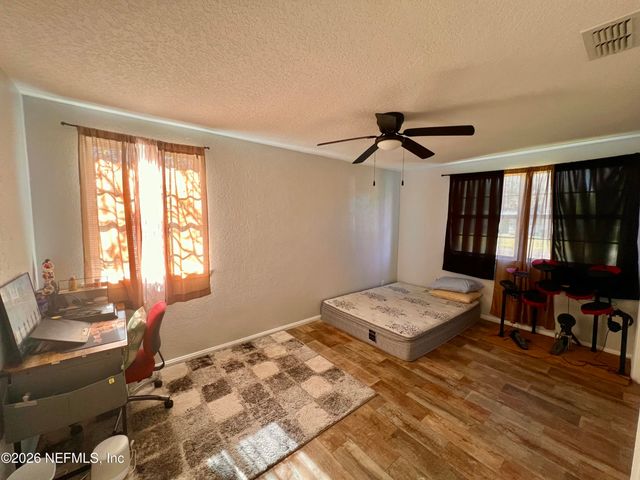 845 IBIS Road, Jacksonville, FL 32216