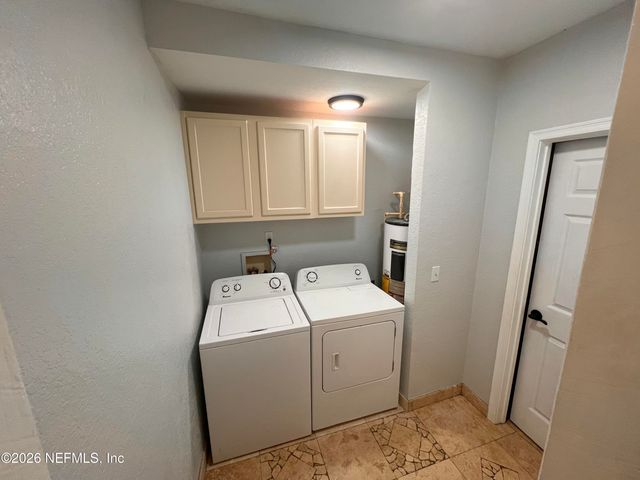 845 IBIS Road, Jacksonville, FL 32216