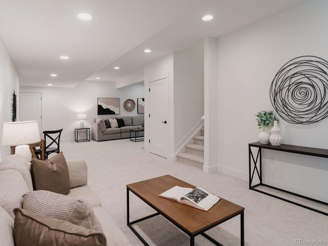402 E Geneseo St, Lafayette, CO 80026