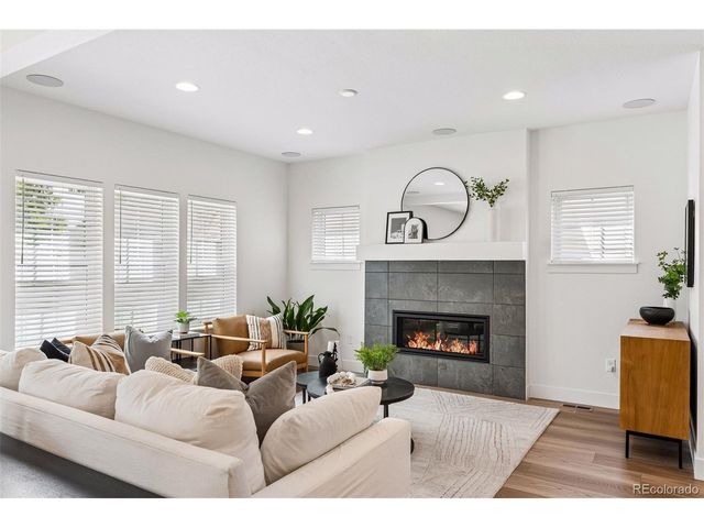402 E Geneseo St, Lafayette, CO 80026