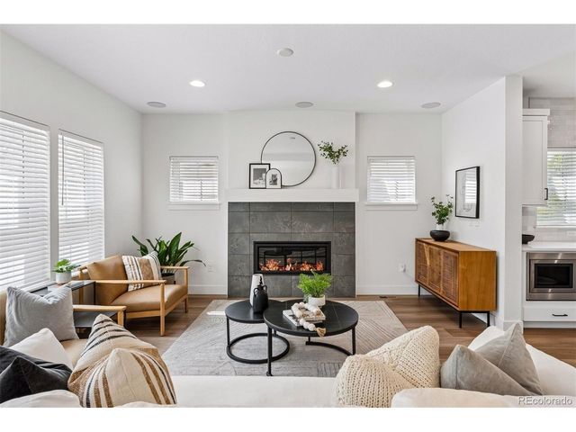 402 E Geneseo St, Lafayette, CO 80026
