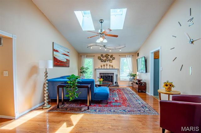 2025 RURLINE Drive, St Louis, MO 63146
