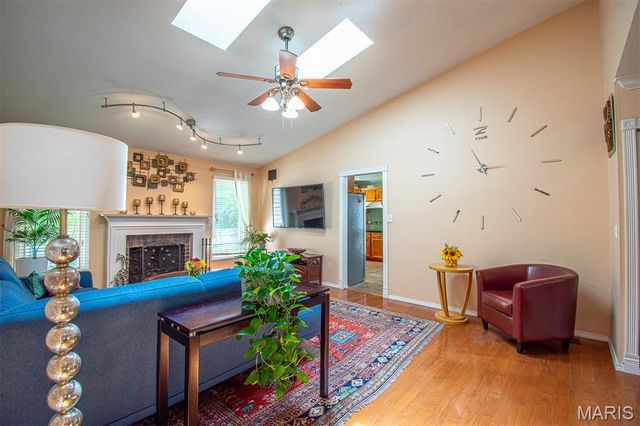 2025 RURLINE Drive, St Louis, MO 63146
