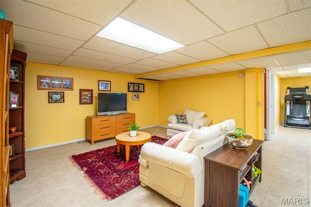 2025 RURLINE Drive, St Louis, MO 63146